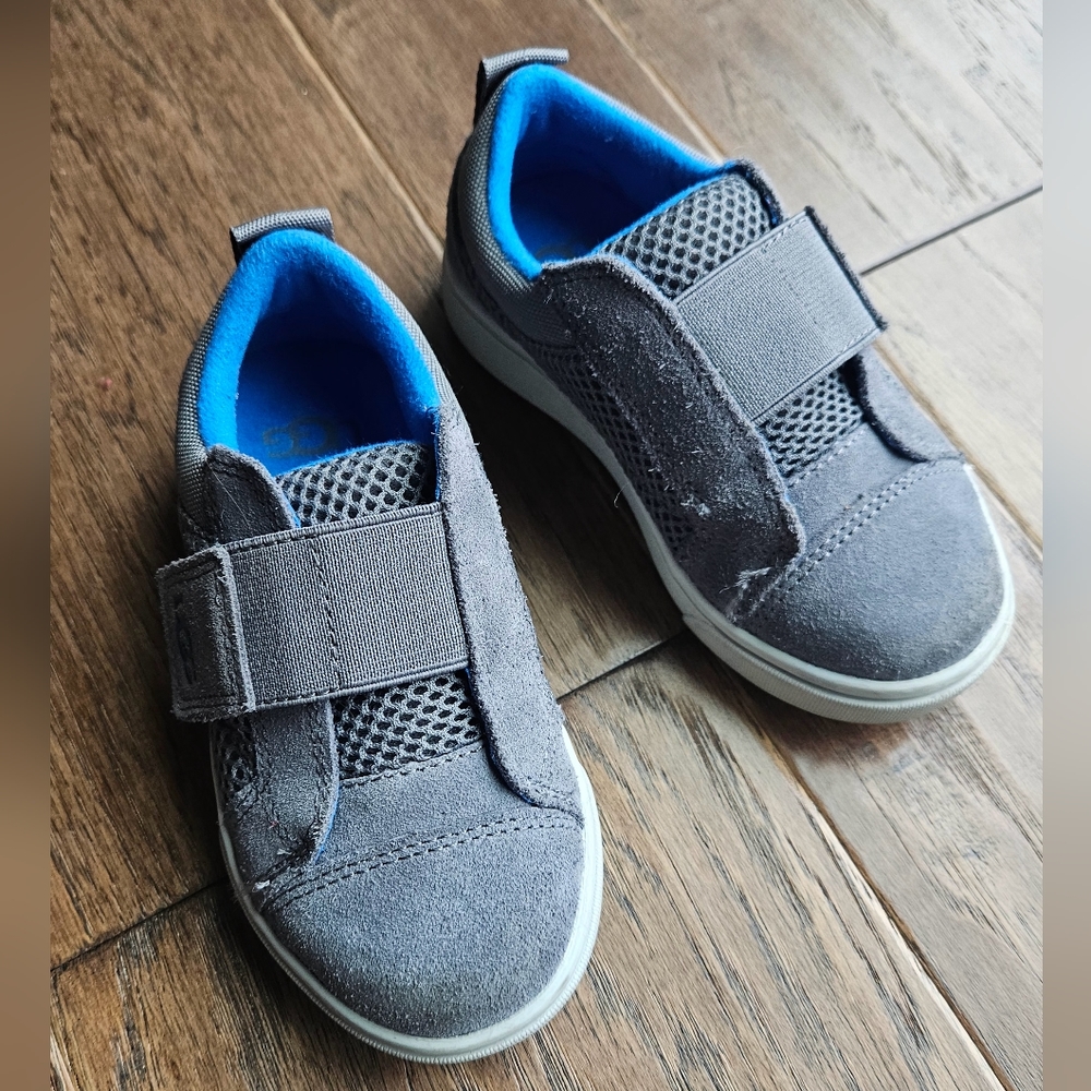 Ugg Kids' Rennon Low Top Sneaker